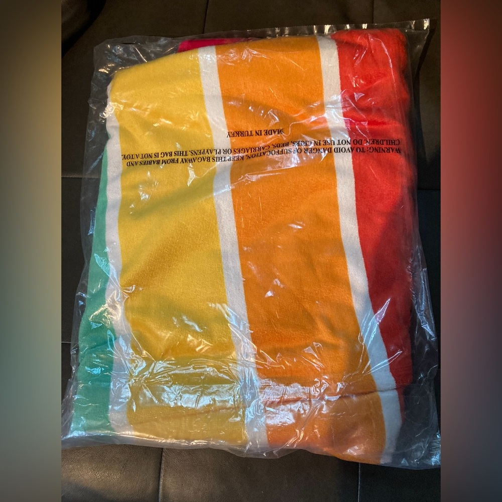 Rainbow beach towel pride - Picture 2 of 5